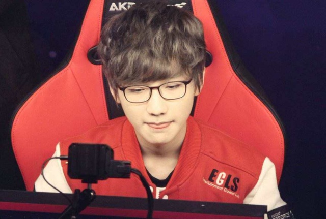 在网球比赛 在网球比赛