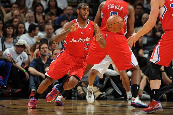 防守漏洞进 防守漏洞进