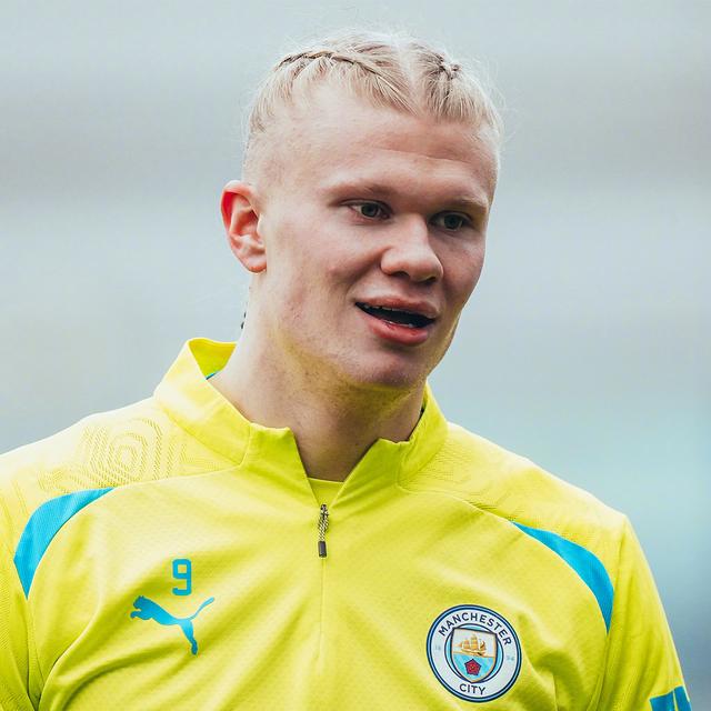 在与宿敌大 在与宿敌大